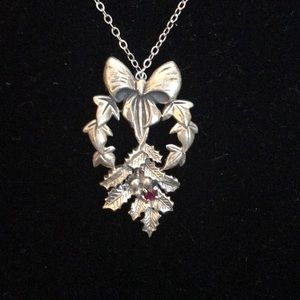 Vintage sterling bow leaf ruby necklace FM82